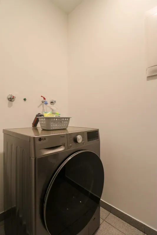 Design-Forward 2BR w/ Balcony in Miraflores