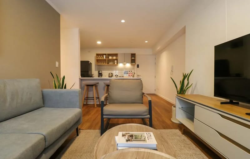 Design-Forward 2BR w/ Balcony in Miraflores