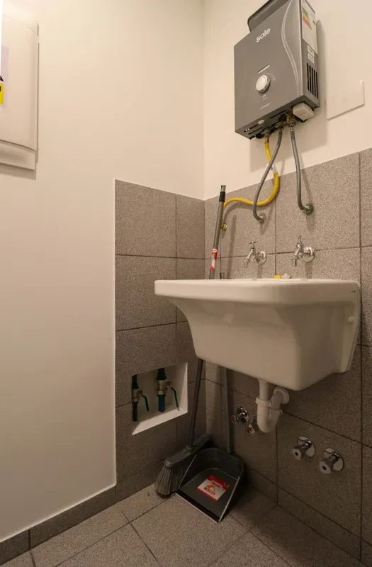 Design-Forward 2BR w/ Balcony in Miraflores
