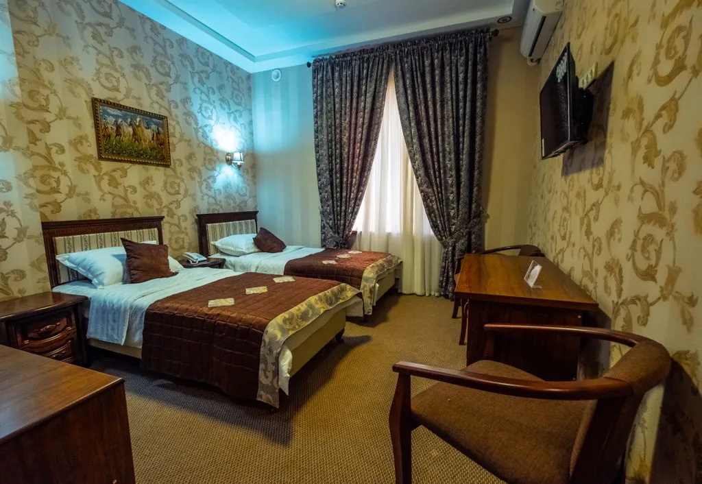 Habitación de Meros Hotel