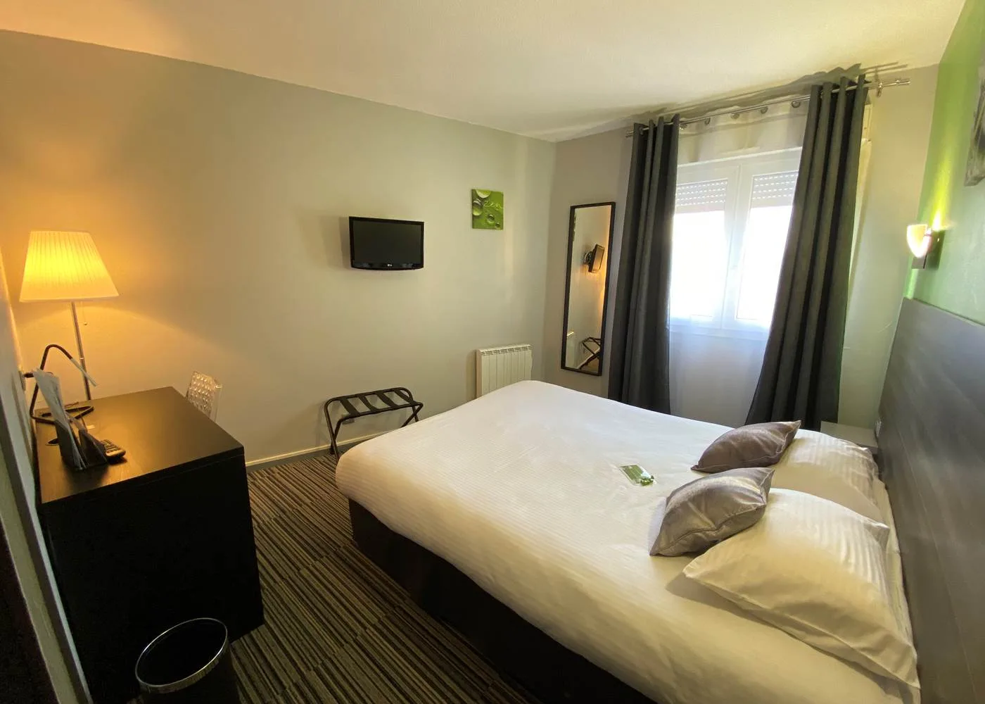 Comfort room