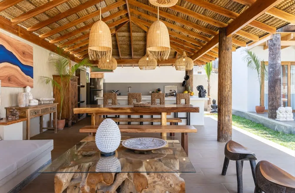 Welcoming Boho House 4BR w/ Pool in Vichayito