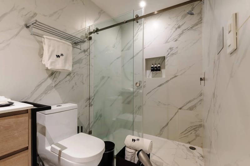 Deluxe 1BR w/ AC in the Heart of Roma Sur