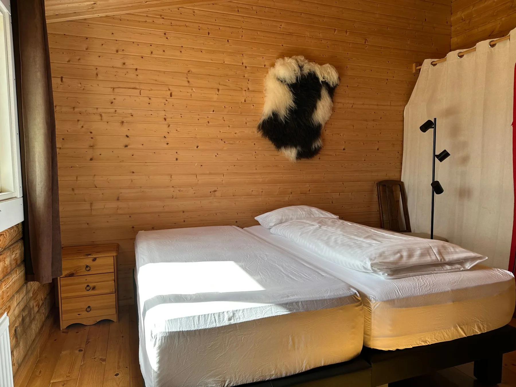 Habitación doble con balcón, con 1 cama doble o 2 individuales