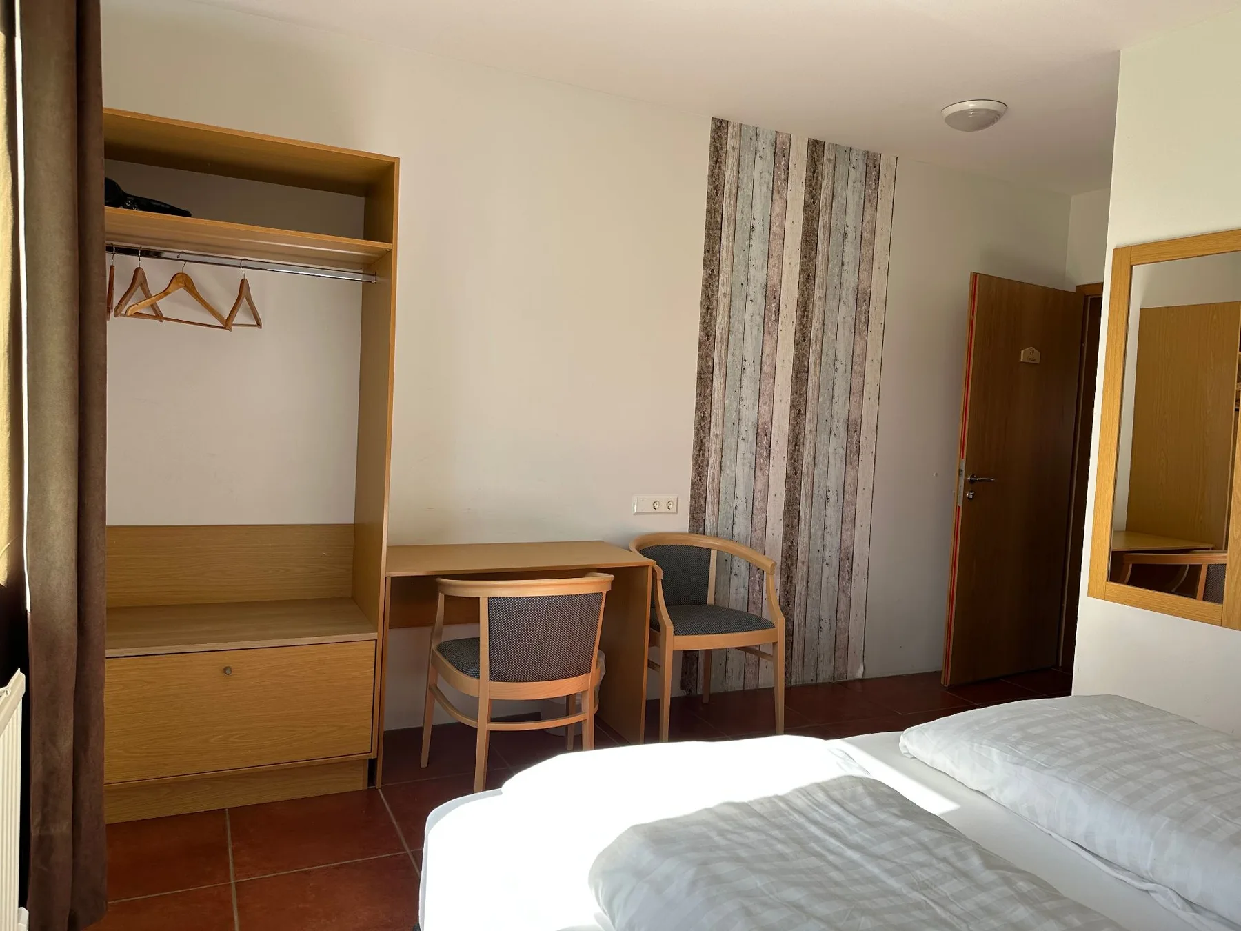 Habitación doble con cama de matrimonio o dos camas individuales