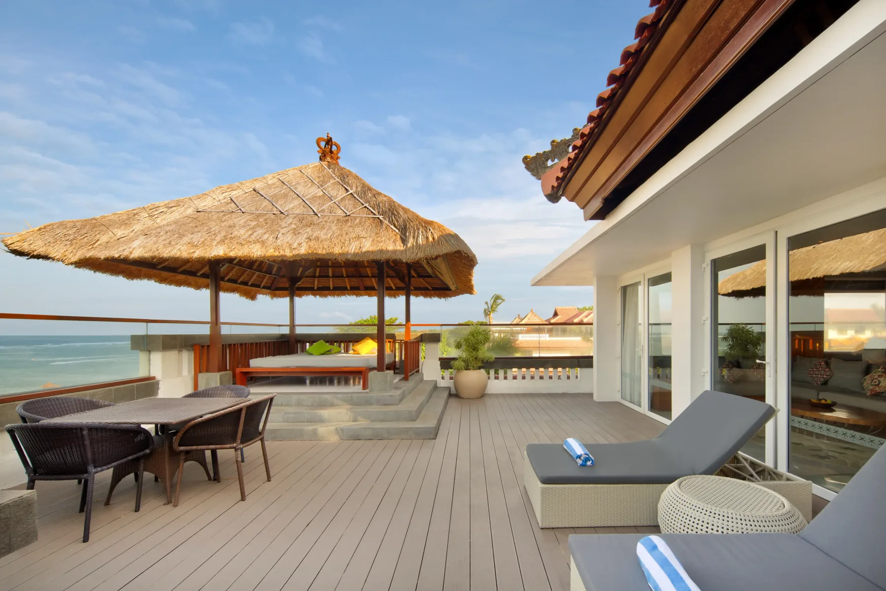Suite en la azotea frente al mar
