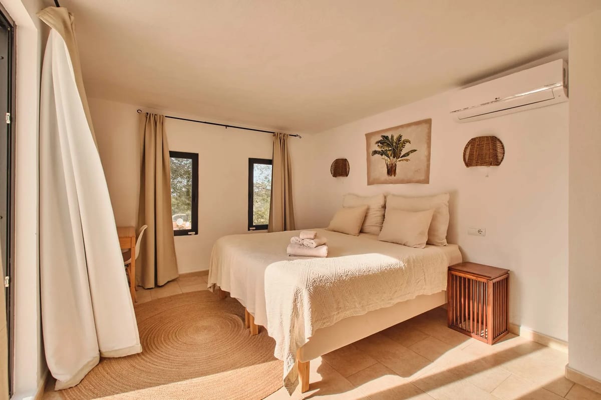 Spacious 5BR Villa with Private Pool in Ibiza