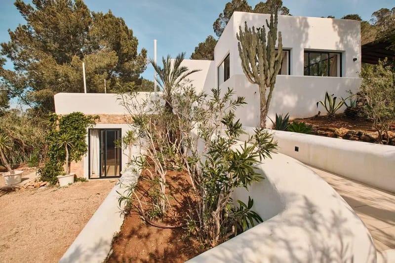 Spacious 5BR Villa with Private Pool in Ibiza