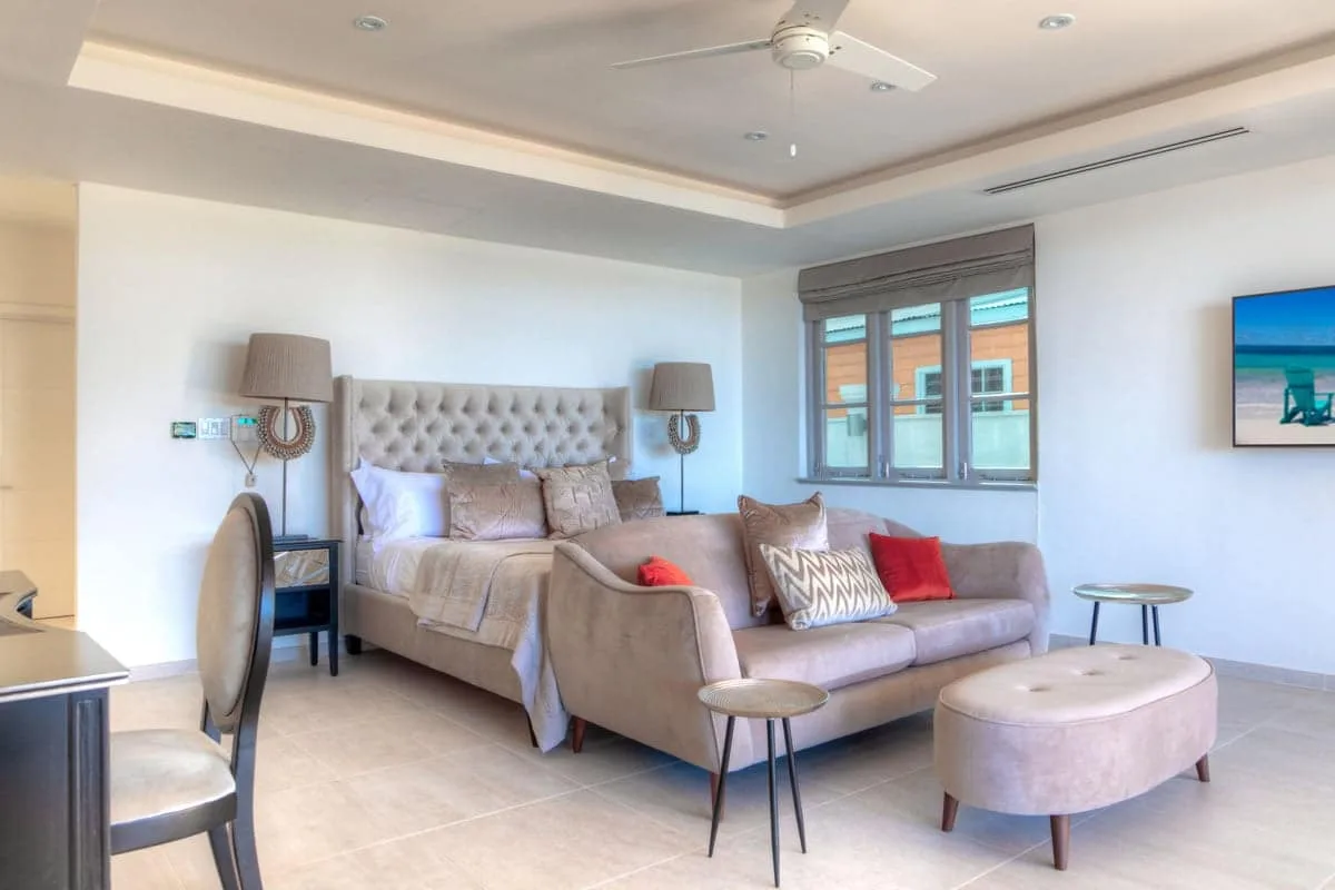 The One at The St. James (4 bed)