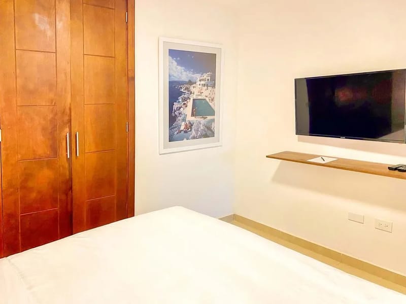 Spectacular 2BR w/ Balcony n AC in Bocagrande