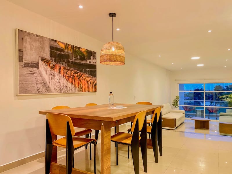 Spectacular 2BR w/ Balcony n AC in Bocagrande
