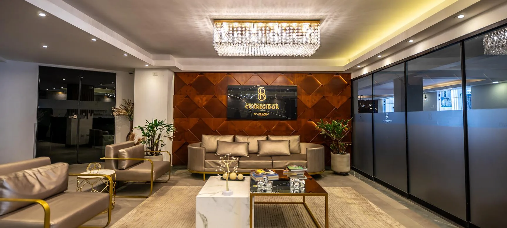 Hotel Corregidor interior