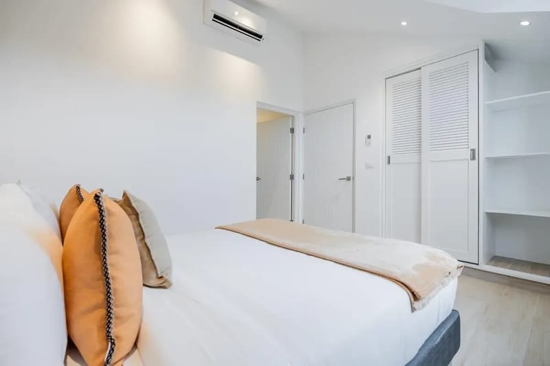 Elegant 3BR in Casco Antiguo w/ Terrace