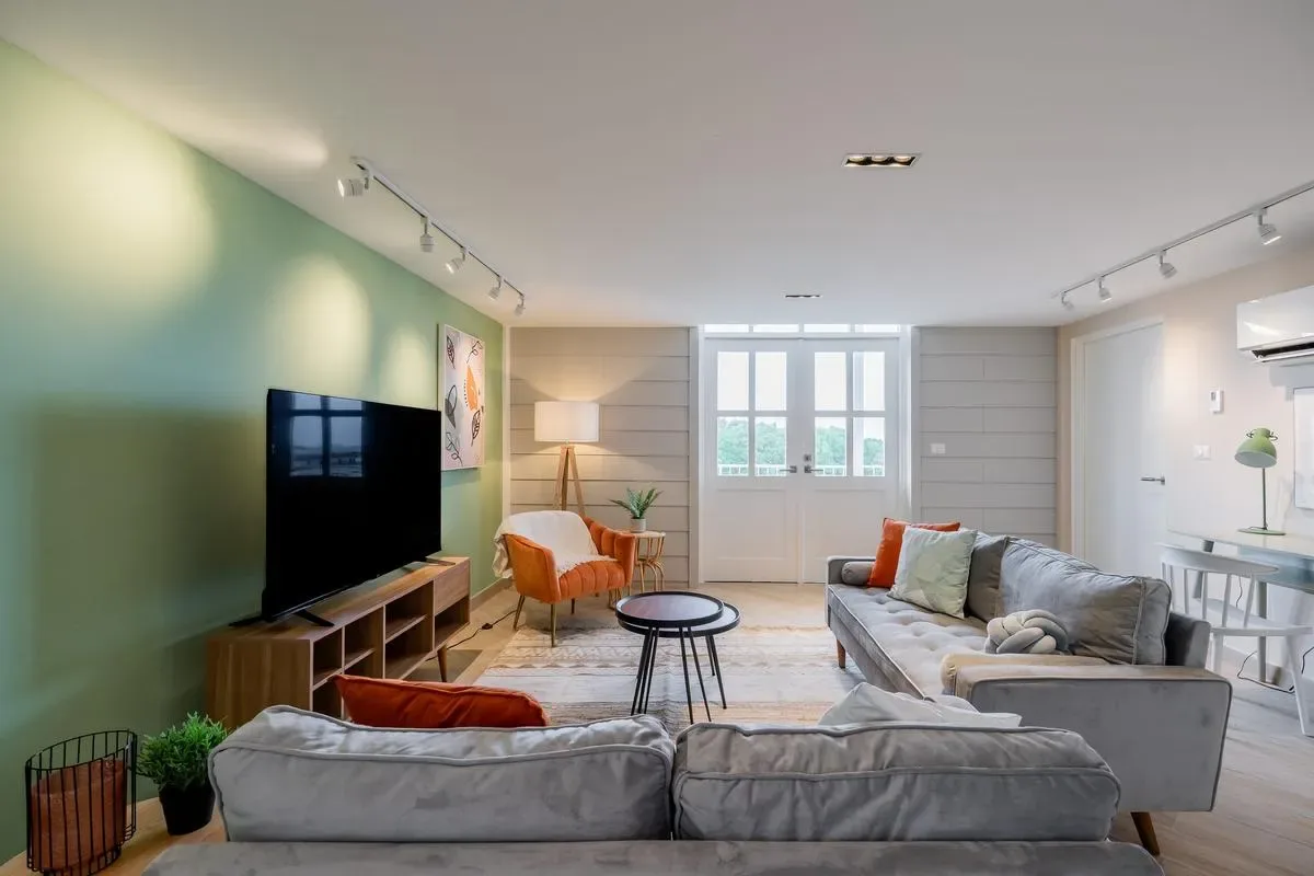 Elegant 3BR in Casco Antiguo w/ Terrace