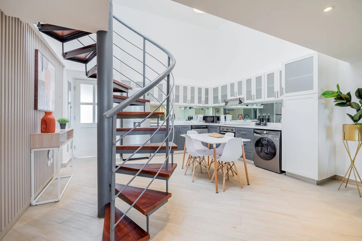Elegant 3BR in Casco Antiguo w/ Terrace
