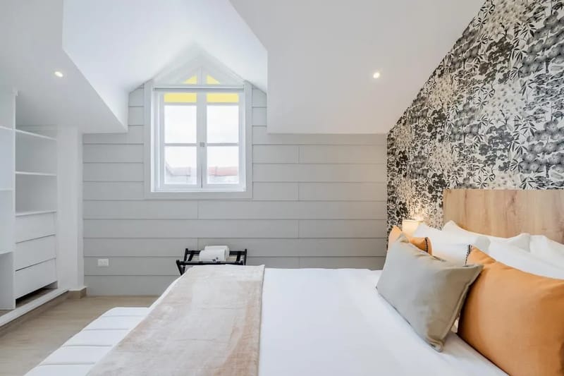 Elegant 3BR in Casco Antiguo w/ Terrace