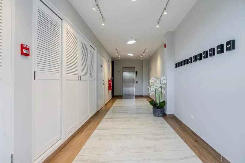Elegant 3BR in Casco Antiguo w/ Terrace