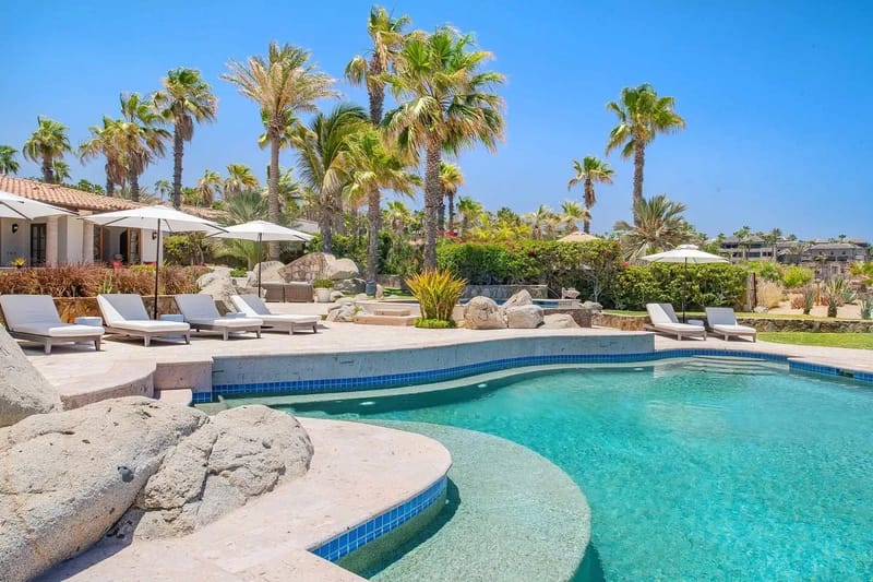 Paradise Cove 4BR Villa with Ocean View