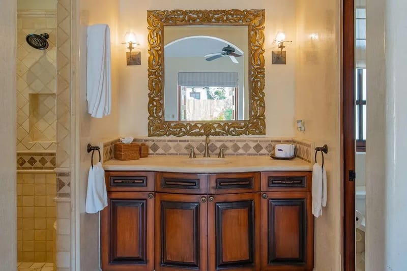 Paradise Cove 4BR Villa with Ocean View