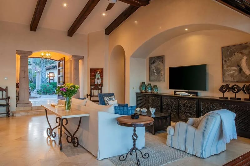 Paradise Cove 4BR Villa with Ocean View