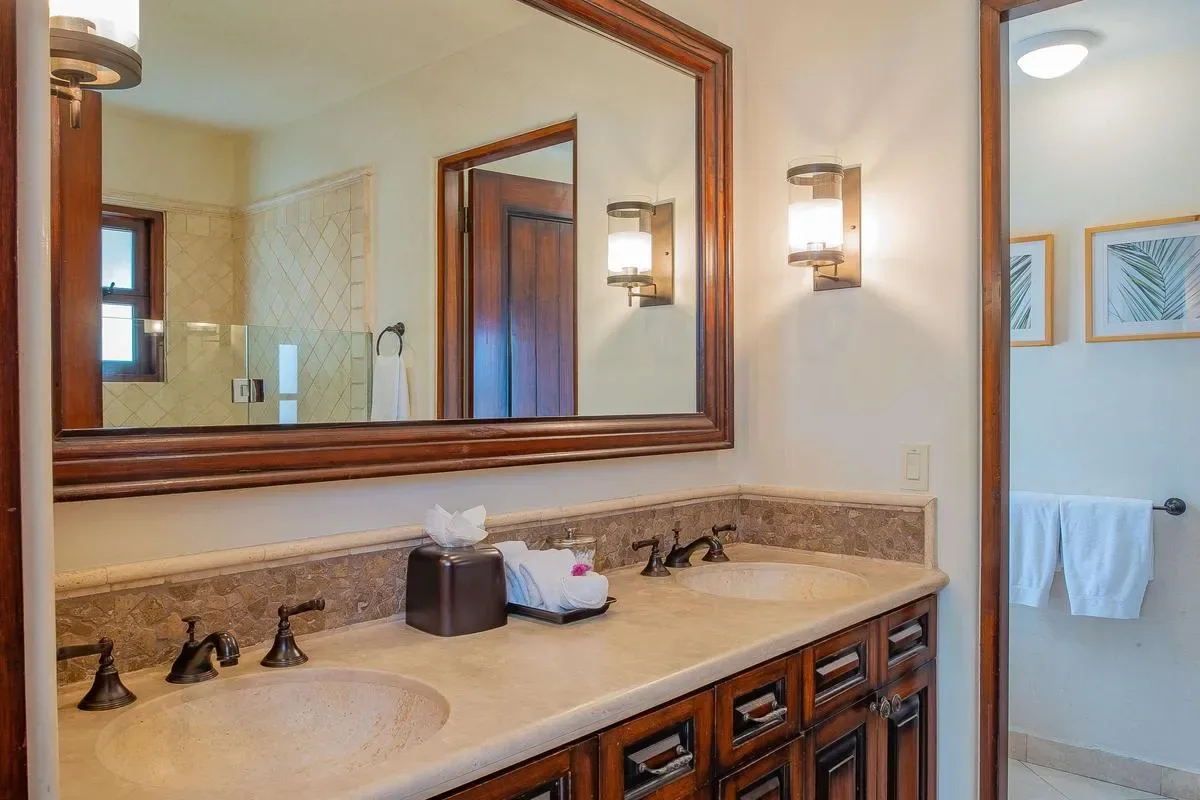 Paradise Cove 4BR Villa with Ocean View