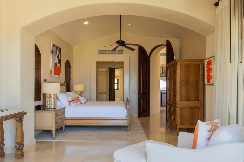 Paradise Cove 4BR Villa with Ocean View