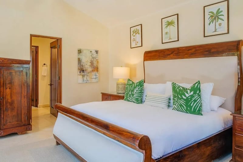 Paradise Cove 4BR Villa with Ocean View