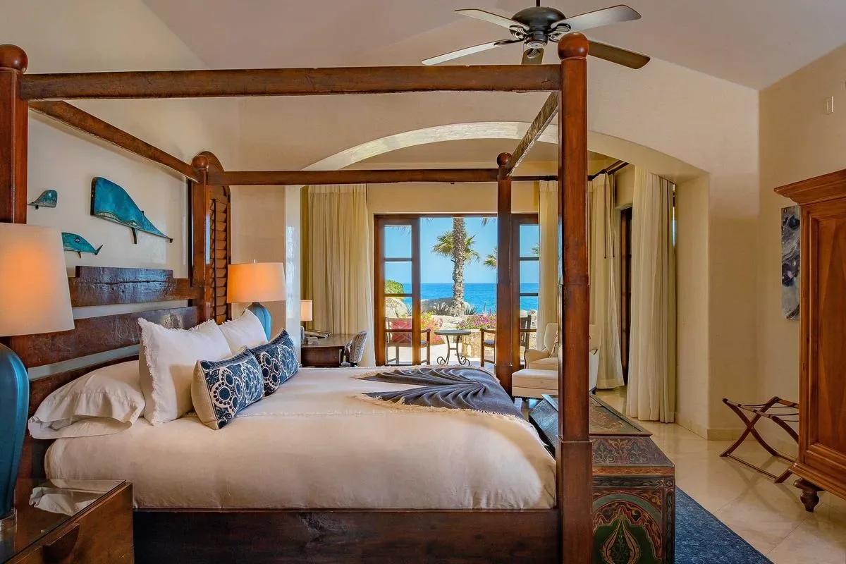 Paradise Cove 4BR Villa with Ocean View