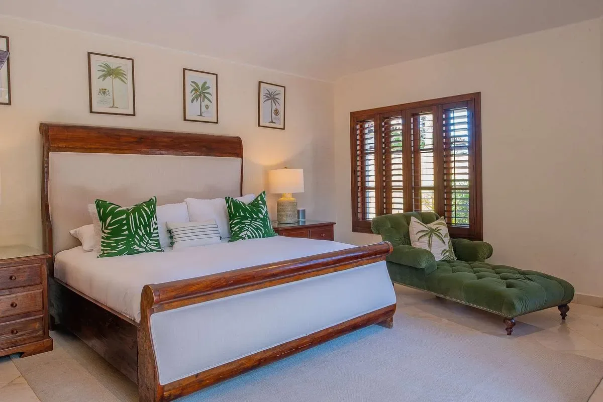 Paradise Cove 4BR Villa with Ocean View