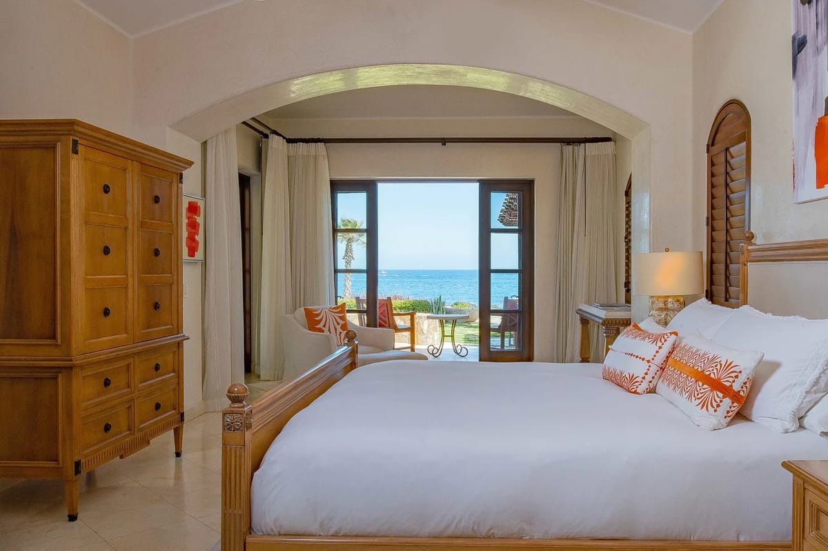 Paradise Cove 4BR Villa with Ocean View