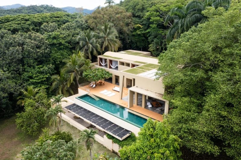 Sparkling 3BR Villa w/ Pool at Mesa de Yeguas