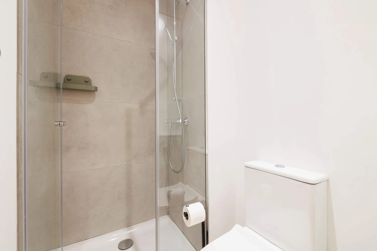 Elegant 2BR at Palacio Real