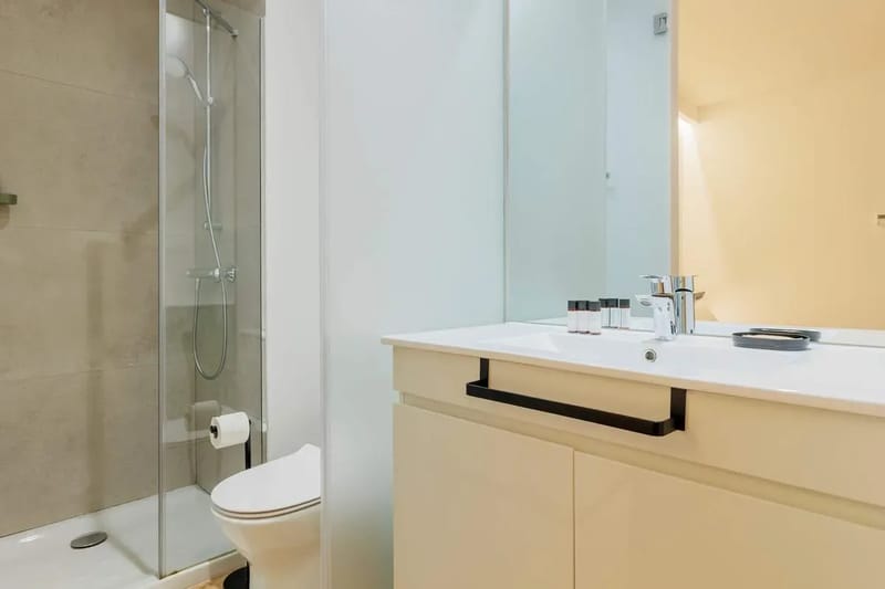 Elegant 2BR at Palacio Real