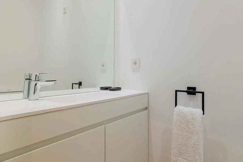 Elegant 2BR at Palacio Real