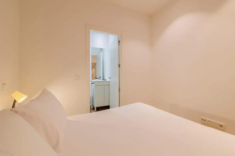 Elegant 2BR at Palacio Real