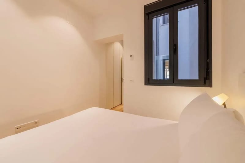 Elegant 2BR at Palacio Real