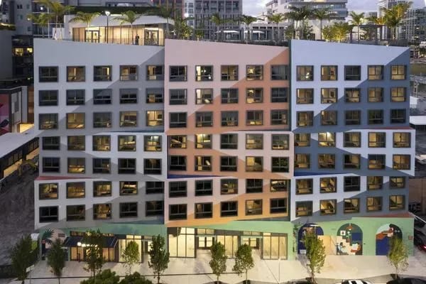 Elegante alojamiento de 1 dormitorio en Wynwood