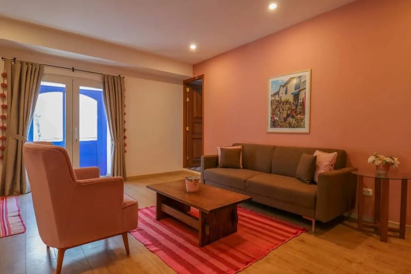 Modern 1BR in Plaza de Armas w/ Balcony