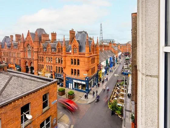 Brooks Hotel