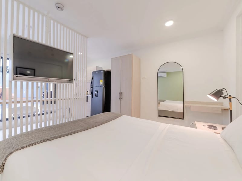 Deluxe Loft in El Poblado w/ Private Jacuzzi