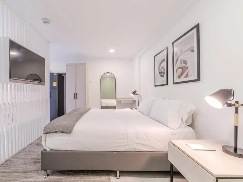 Deluxe Loft in El Poblado w/ Private Jacuzzi