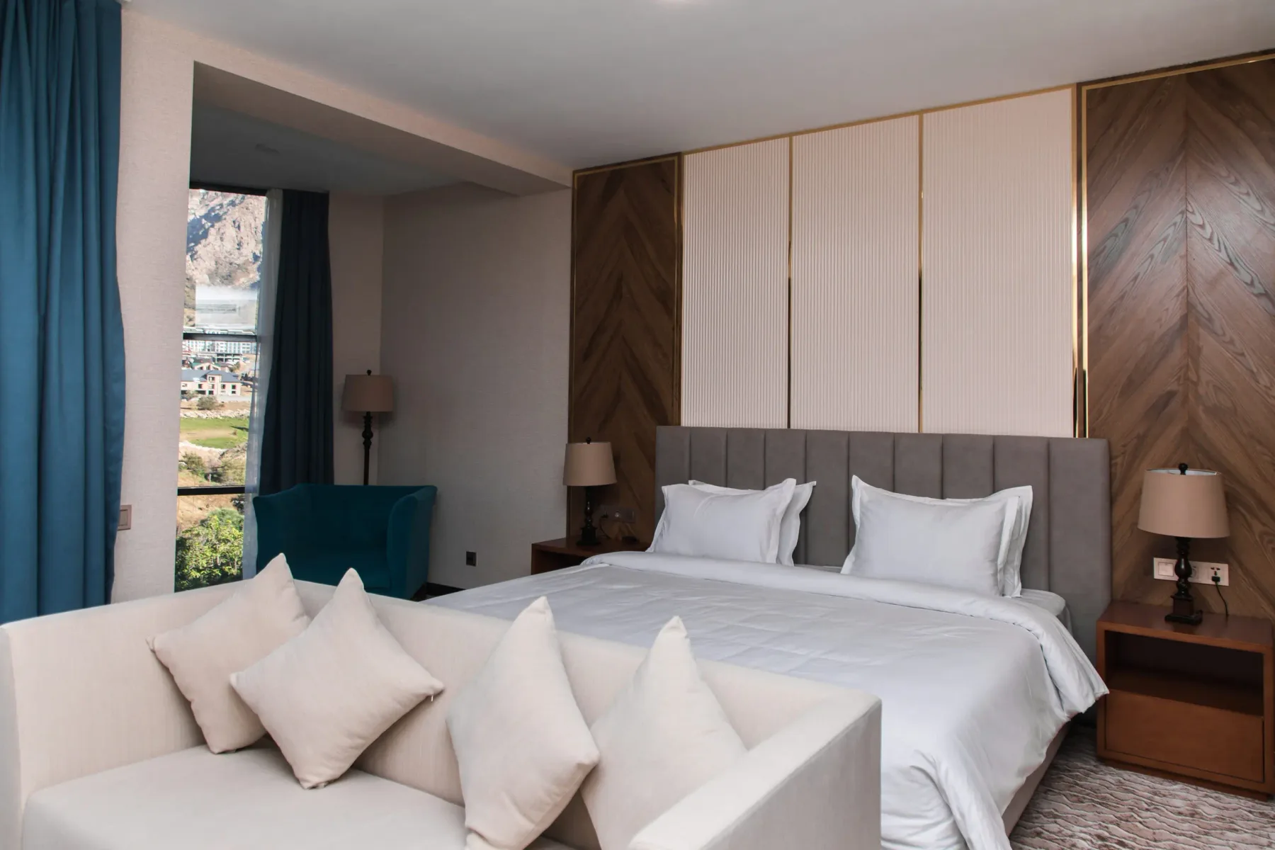 Double room with mountain view