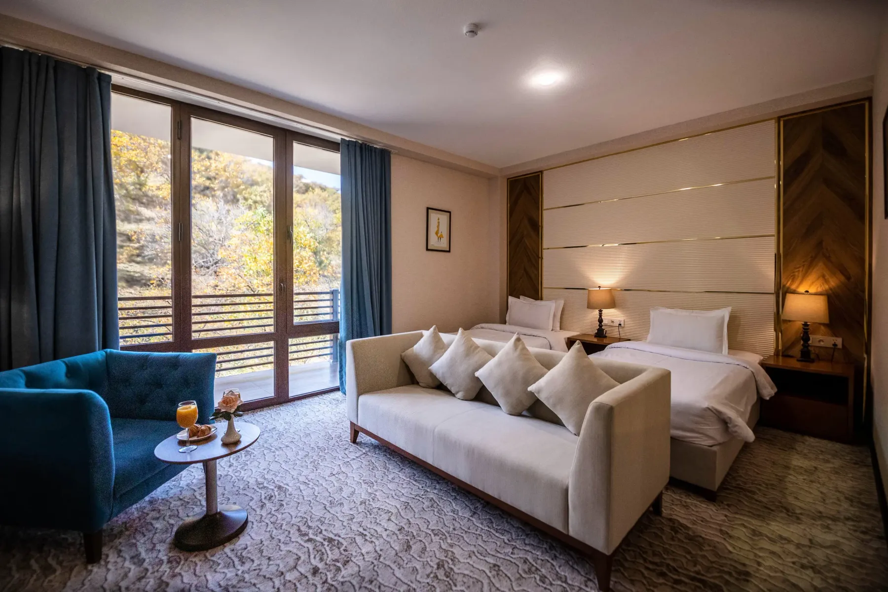 Twin room with garden view