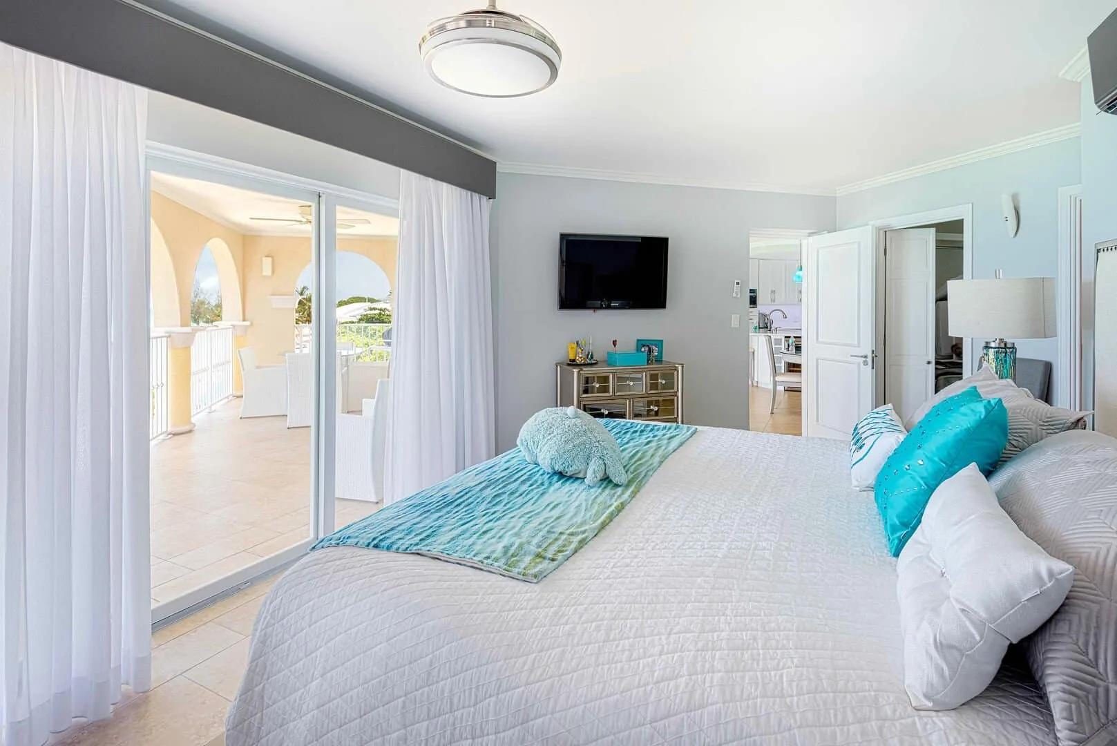 Sapphire Beach 401