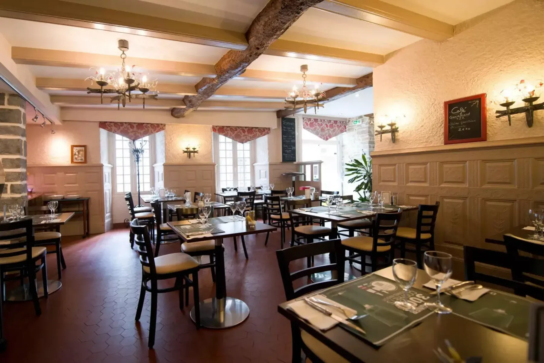 Le Bistrot