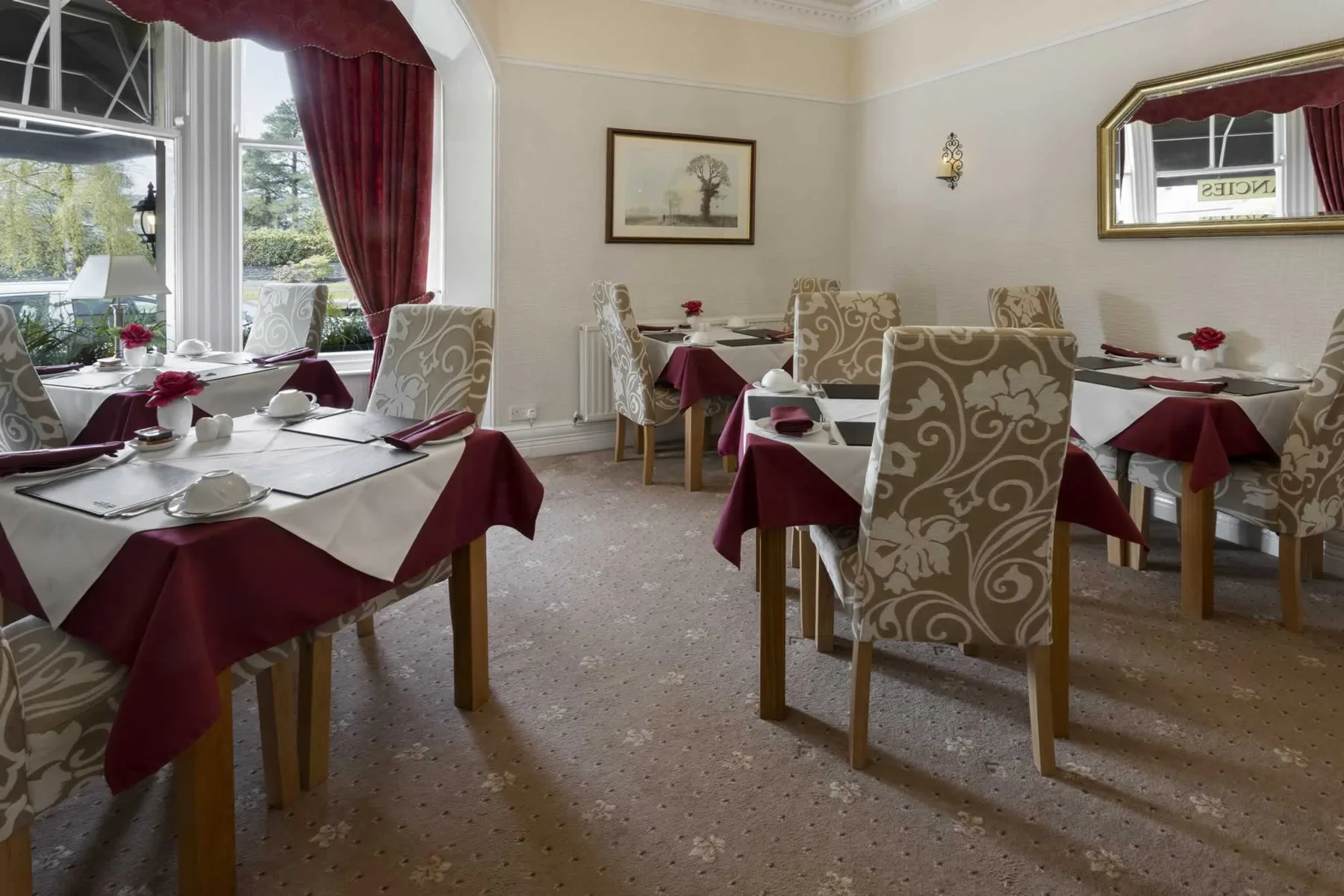Breakfast room