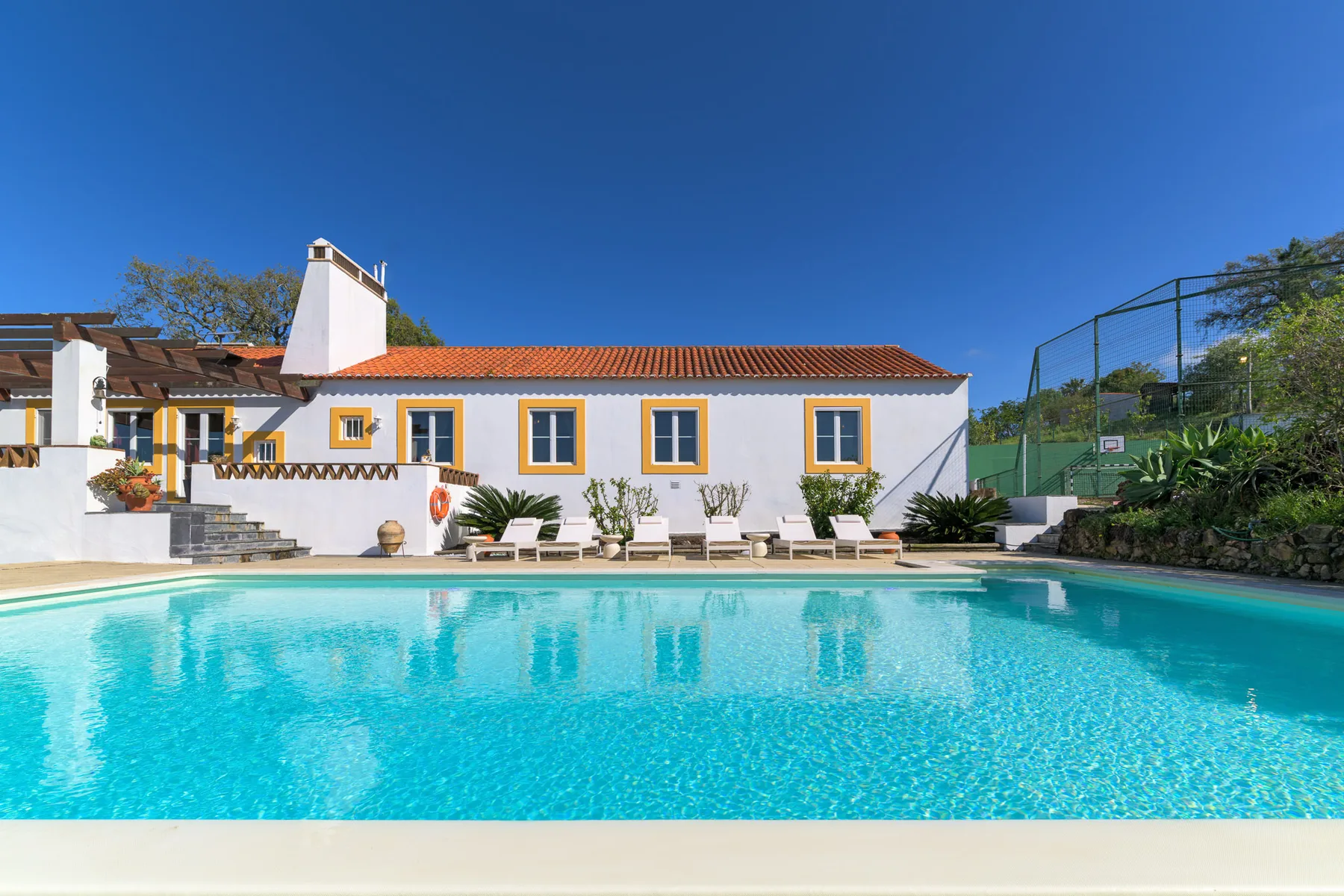 Monte da Casa Telhada