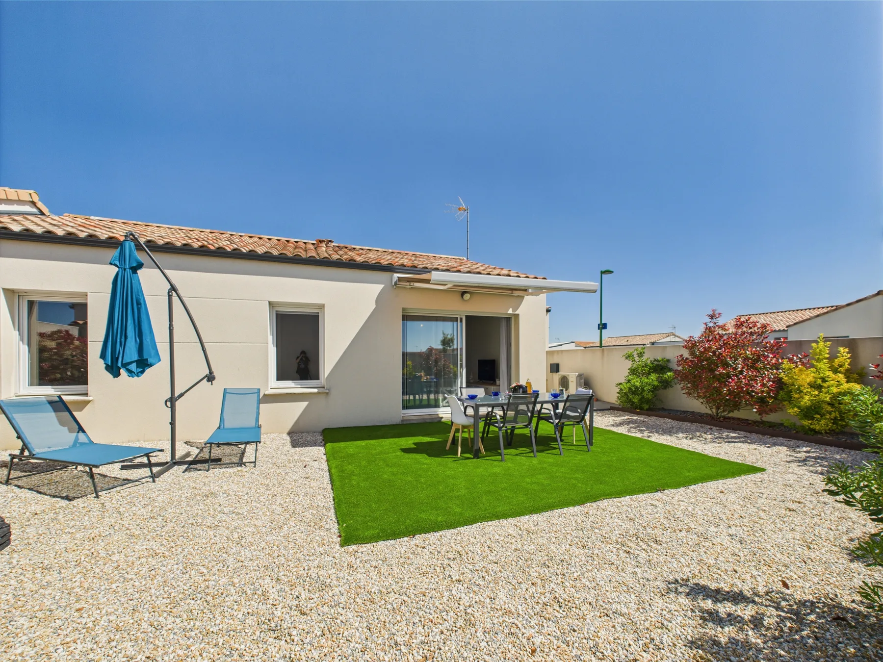 Bonita casa para 6 con jardín