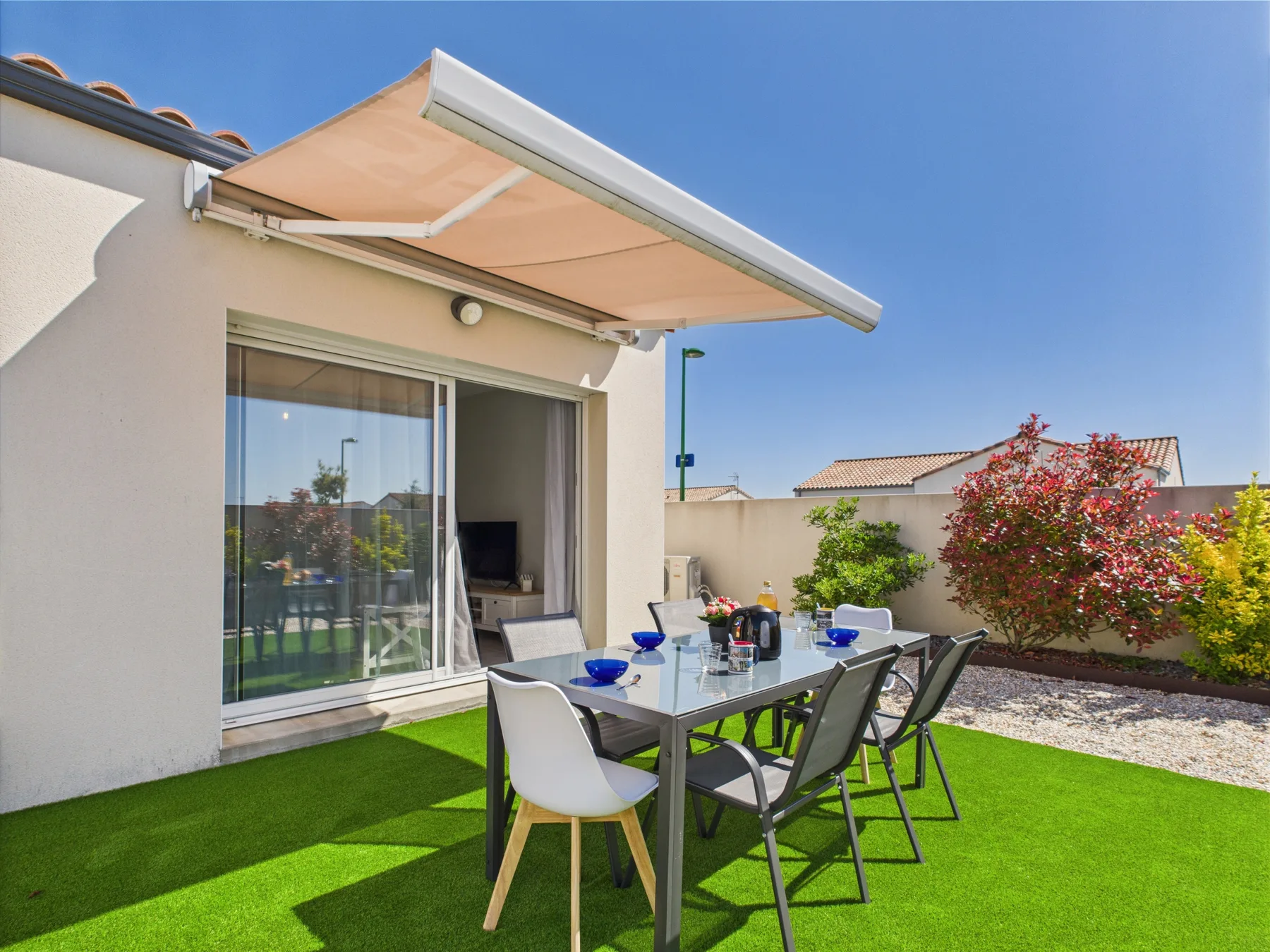 Bonita casa para 6 con jardín