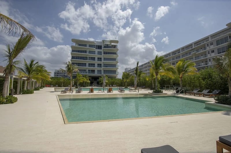 Suite 1BR w/ Balcony in Manzanillo Beach